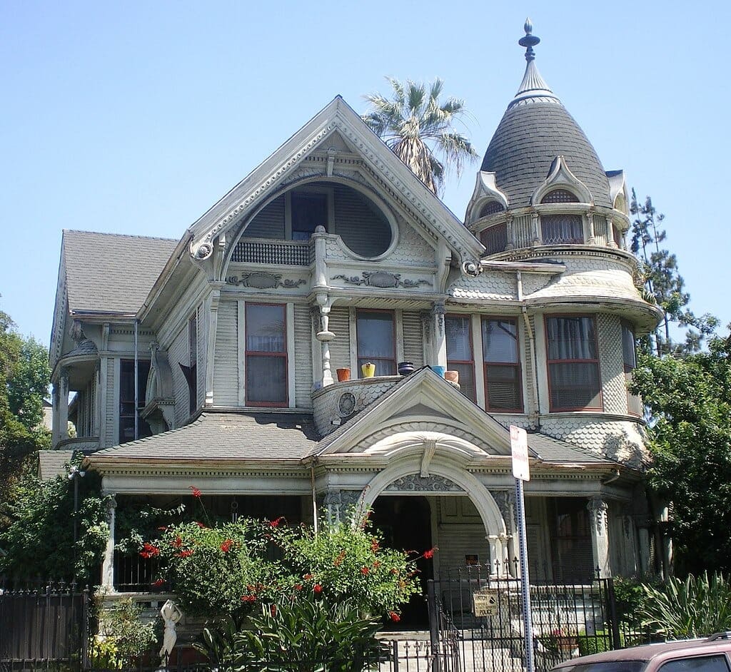 1894 Frederick Mitchell Mooers House: Featured In The TV Show “The Mod Squad”