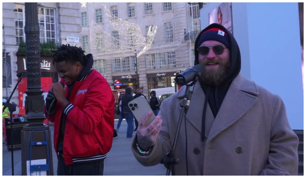 The Audience Got Chills From Victor Ray And Teddy Swims’ Street Corner Cover Of “Crazy”